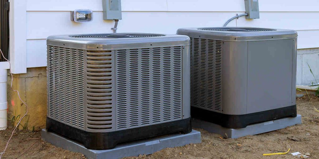 why is my heat pump blowing cold air
